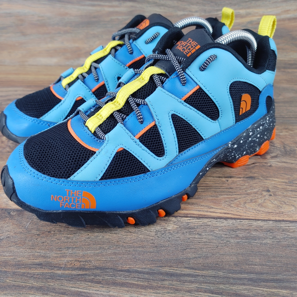 The North Face Archive Trail Fire Road Sneaker - Picture 8 of 13